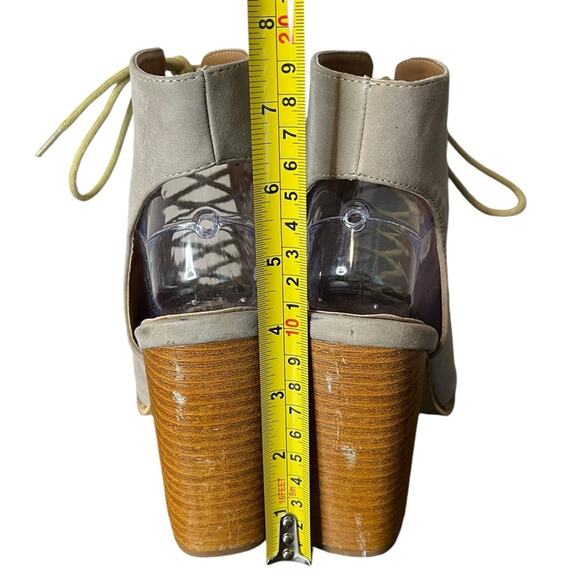 Mi.iM Nikita Cut Out Bootie Lace Up Open
Toe Chunky Heel Tan Women’s Size 10 - Picture 4 of 8